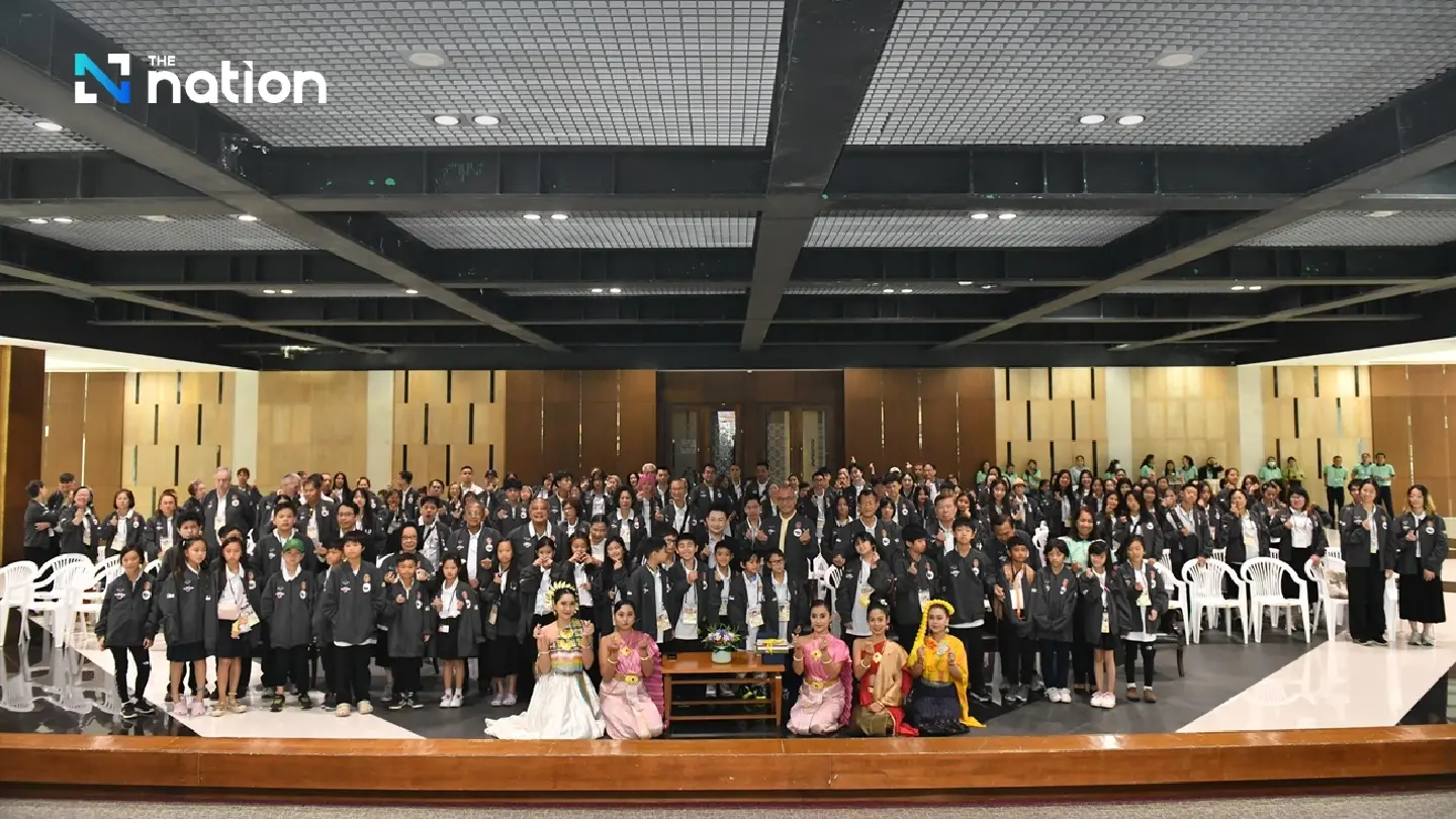 Bangkok Welcomes Home Thai Youth from US in Heartfelt Ceremony