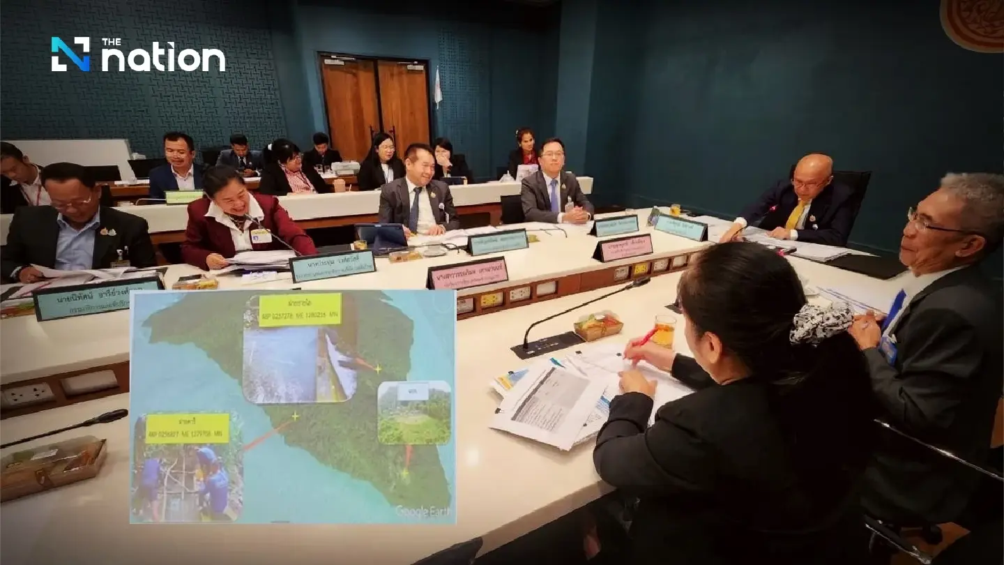 Plans for 5.2 km road to improve military logistics on Ko Kut, near Thai-Cambodian border Plans for 5.2 km road to improve military logistics on Ko Kut, near Thai-Cambodian border