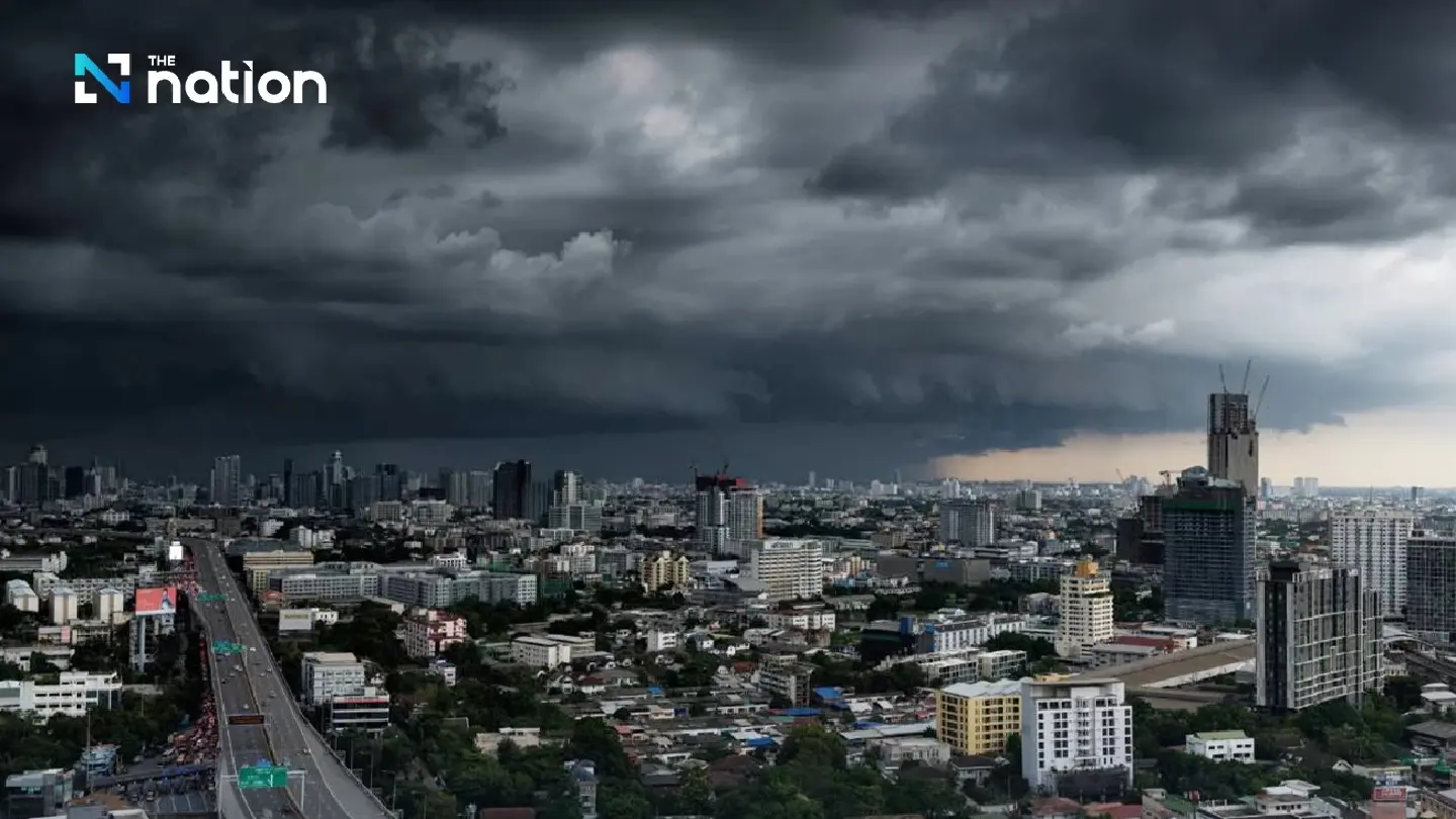 Monsoon brings heavy rain and flood risks across Thailand, warns of high waves in seas Monsoon brings heavy rain and flood risks across Thailand, warns of high waves in seas