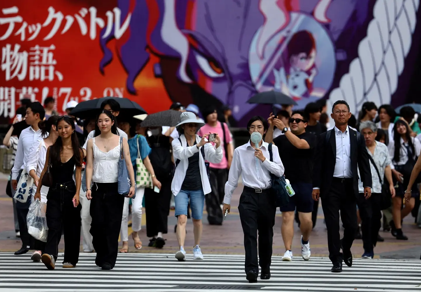 Japan's foreign population could top 10 % in 2040: Justice Minister Japan's foreign population could top 10 % in 2040: Justice Minister
