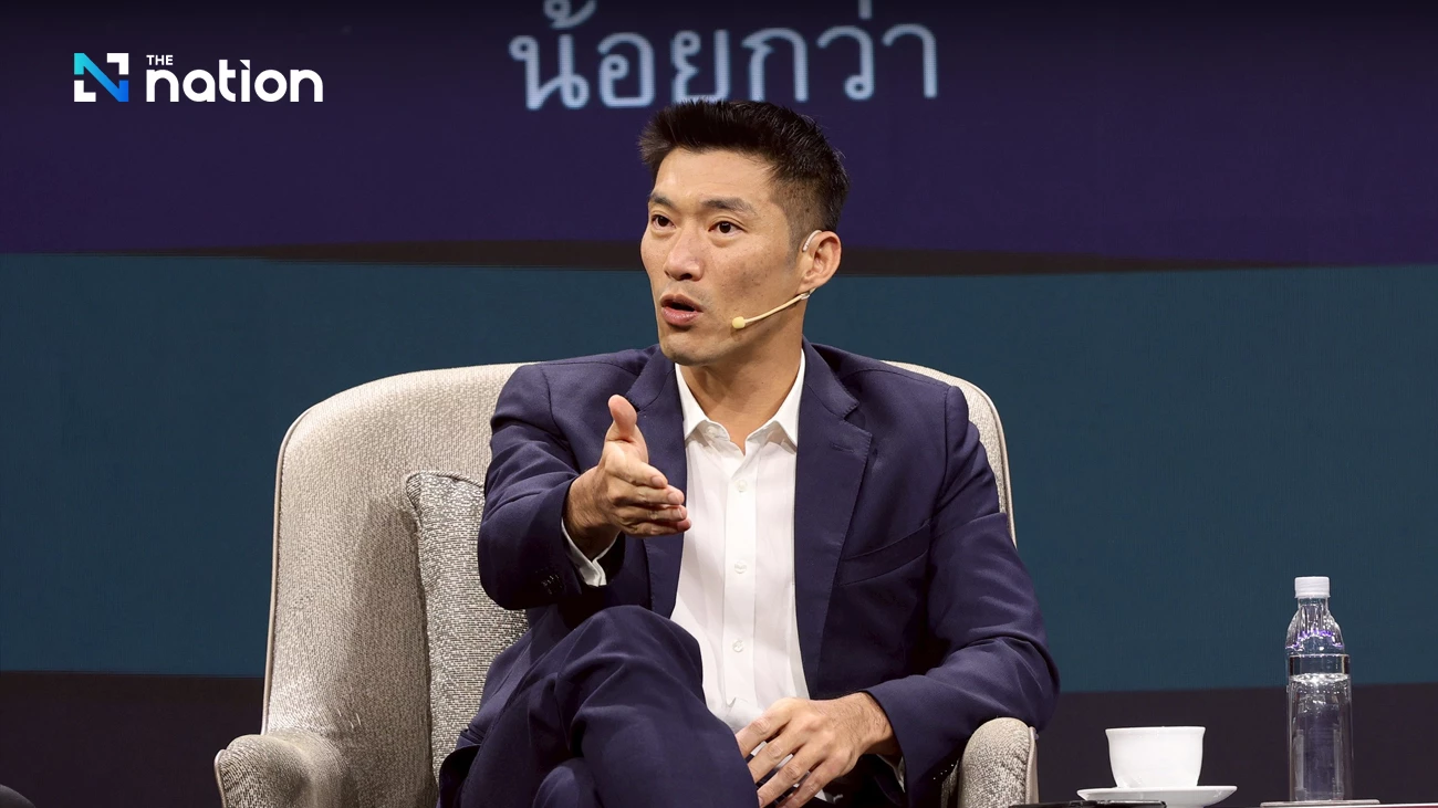 Thanathorn warns of political deadlock as 'certain groups' seek to halt democratic progress