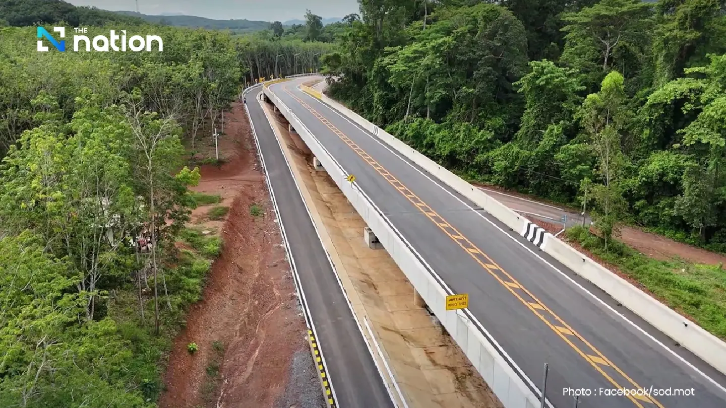 Two bridges aimed at saving wild elephants in Rayong and Chanthaburi opened to traffic Two bridges aimed at saving wild elephants in Rayong and Chanthaburi opened to traffic
