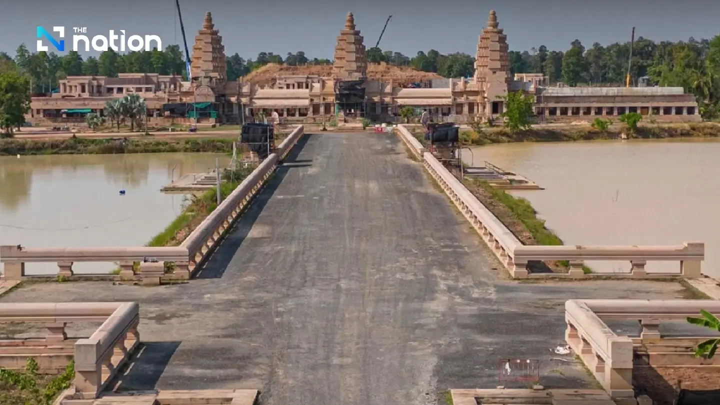 Wat Phu Man Fah’s official denies allegations of copying Angkor Wat design Wat Phu Man Fah’s official denies allegations of copying Angkor Wat design