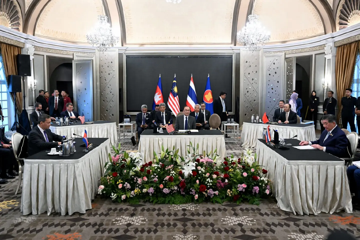 Thailand, Cambodia launch peace talks in Malaysia to halt deadly border clashes