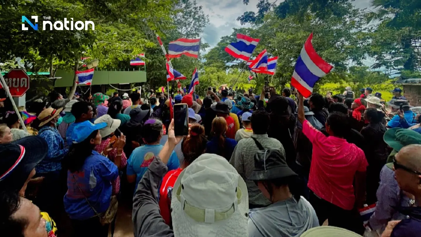 Villagers and nationalist groups rally at Sa Kaeo border to defend Thai territory Villagers and nationalist groups rally at Sa Kaeo border to defend Thai territory