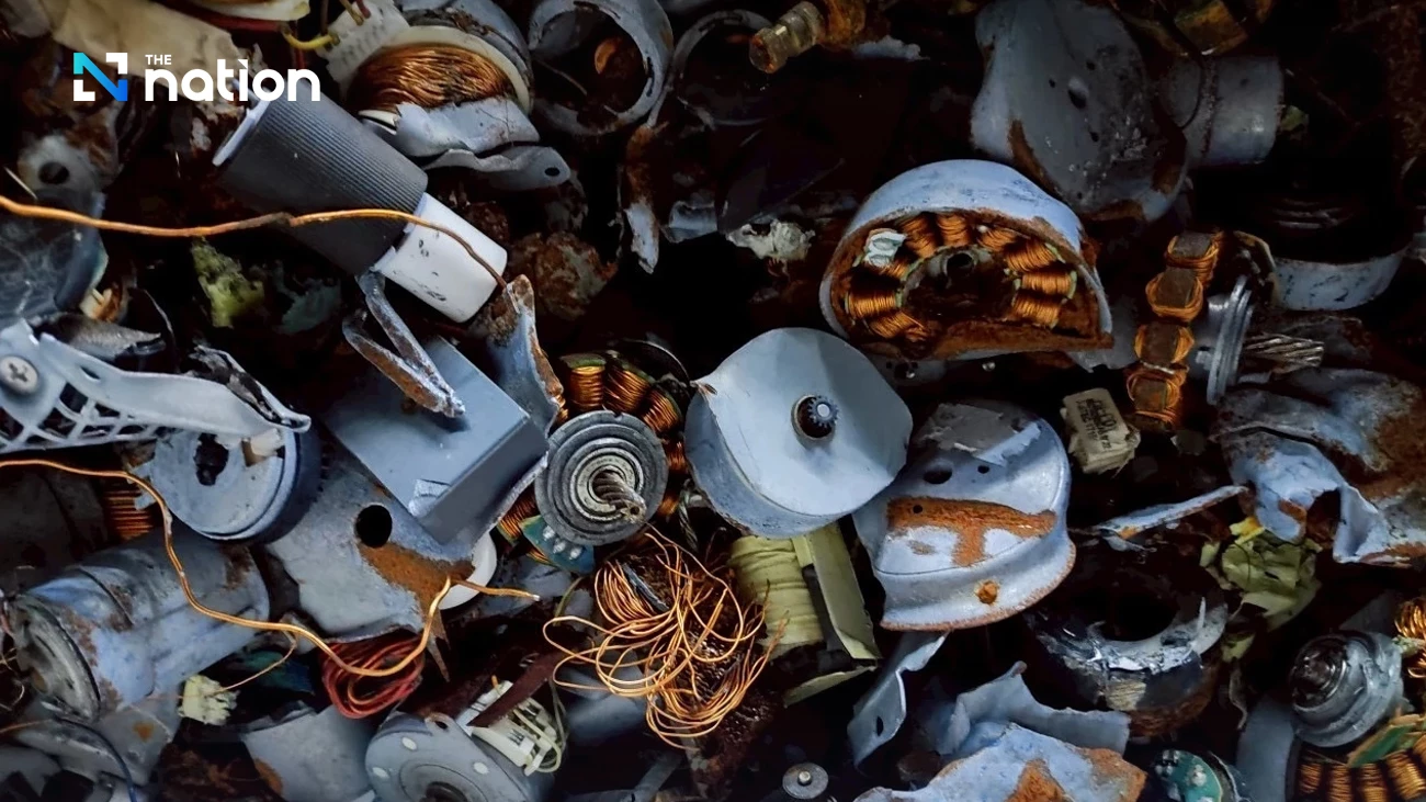 Three arrested for allegedly smuggling e-waste from closed Chinese factory