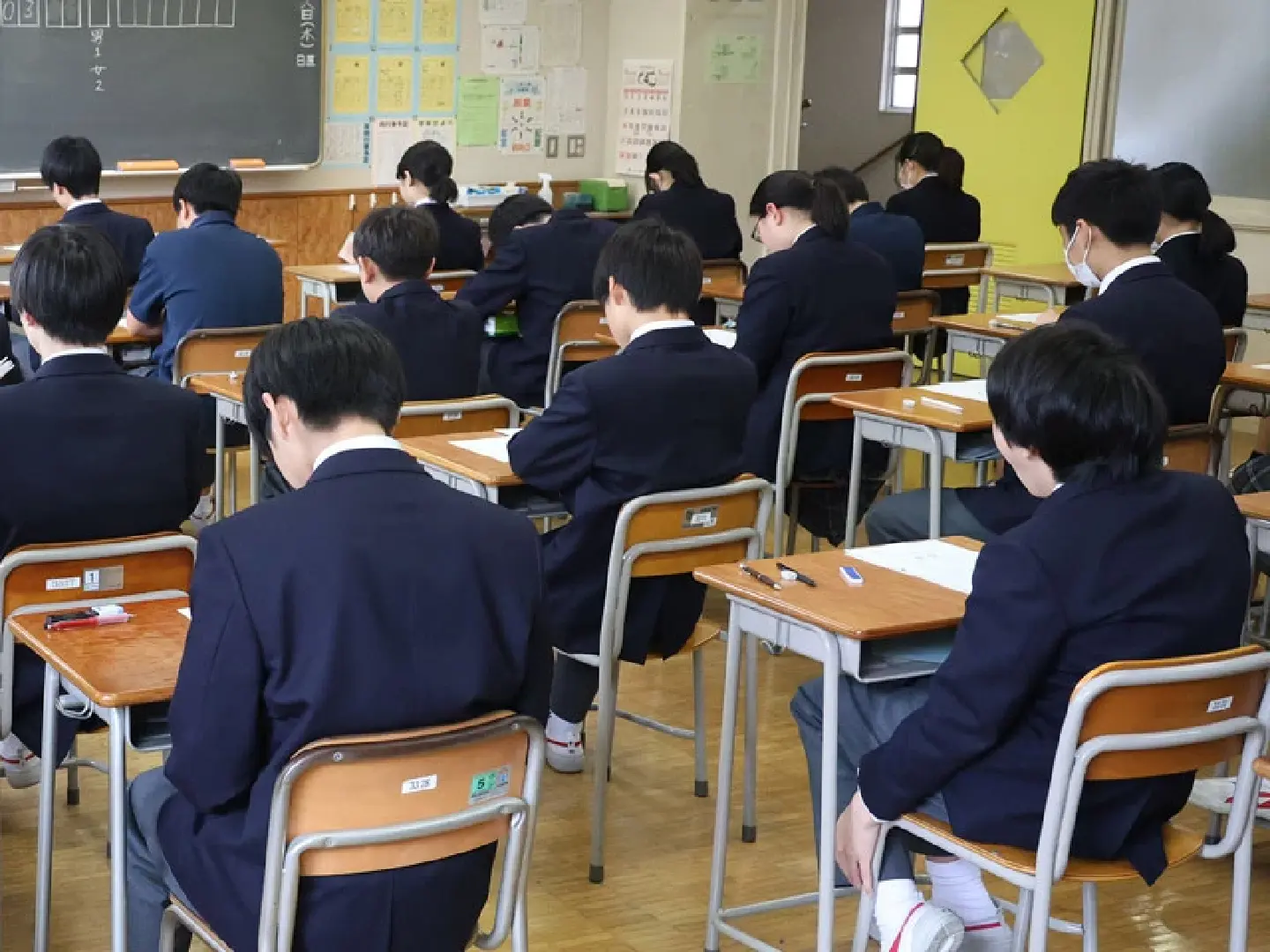 Cram School Lecturers to Teach at Public Schools in Japan