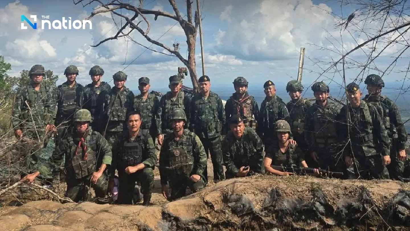2nd Army Commander visits Phu Makhua, stresses vigilance on sovereignty