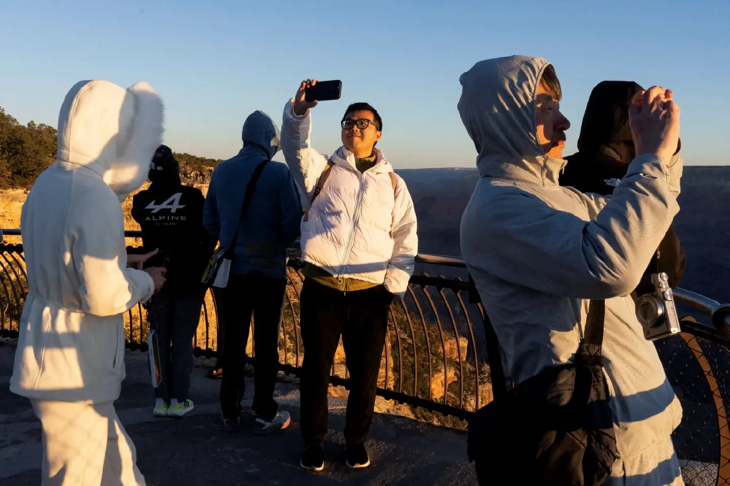 US hikes visa fee to $442, among world’s highest, deepening tourism slump