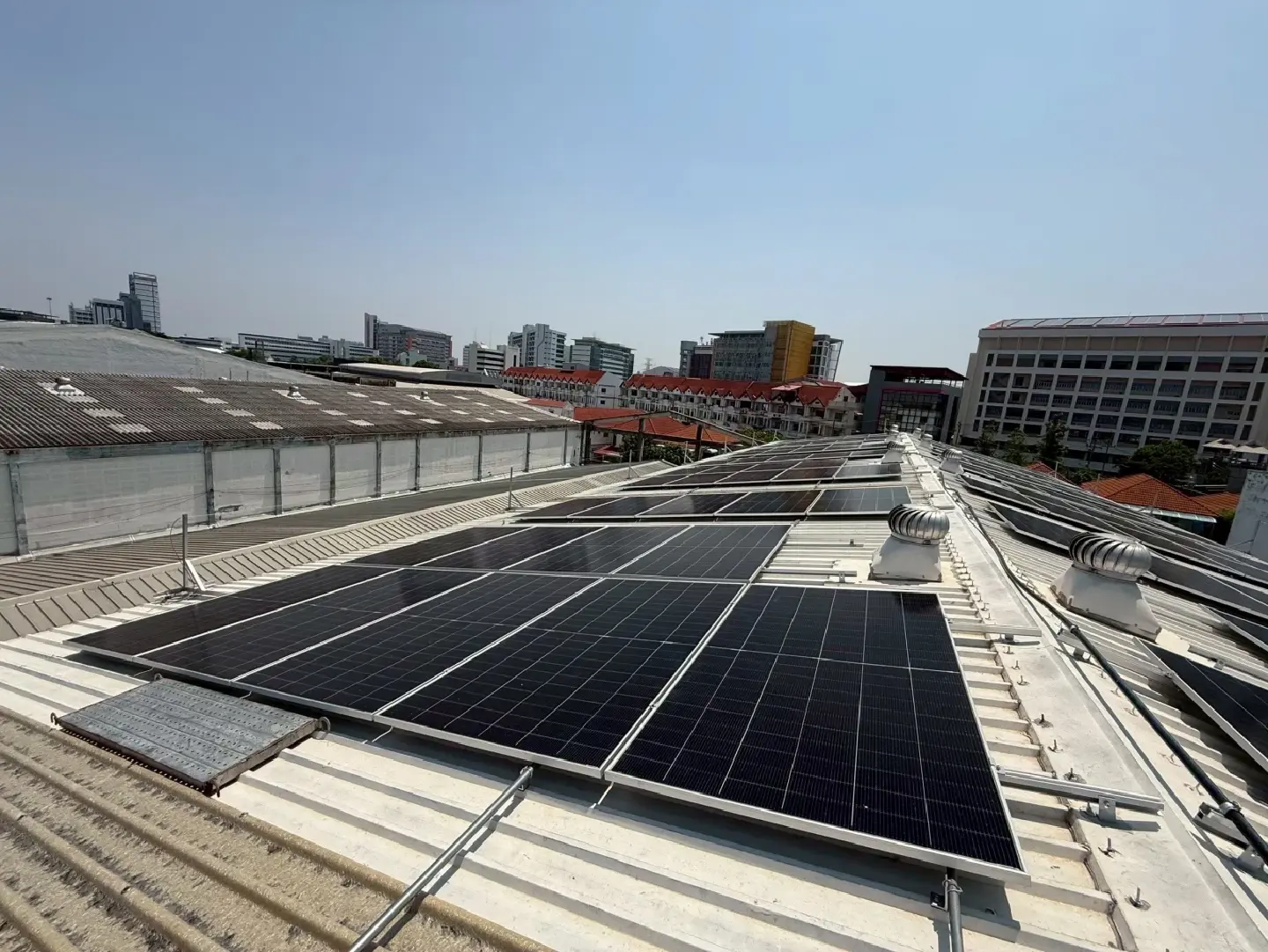 Powering the future: How one company is driving down costs and carbon with solar