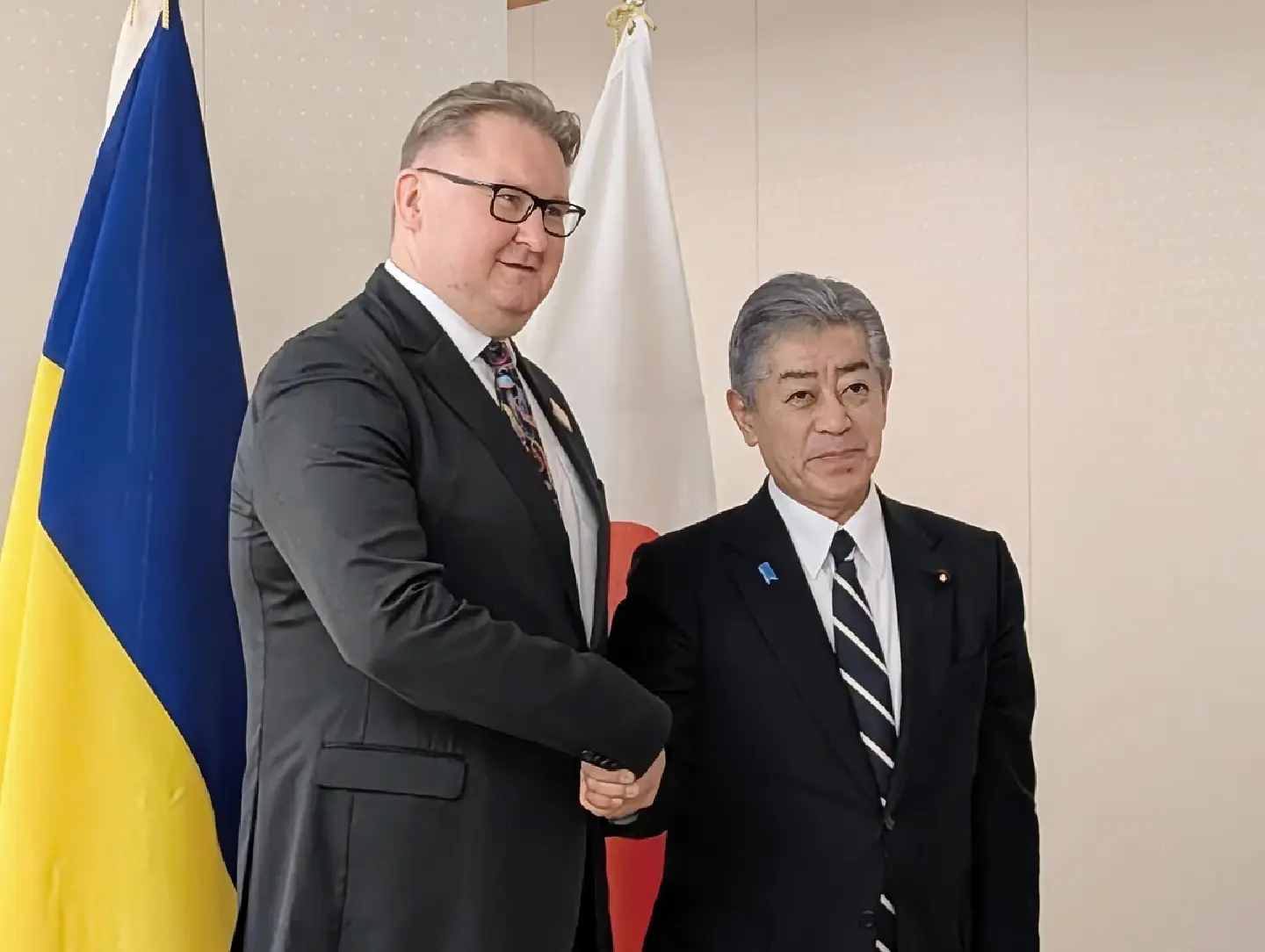 Japan foreign chief vows to continue supporting Ukraine Japan foreign chief vows to continue supporting Ukraine