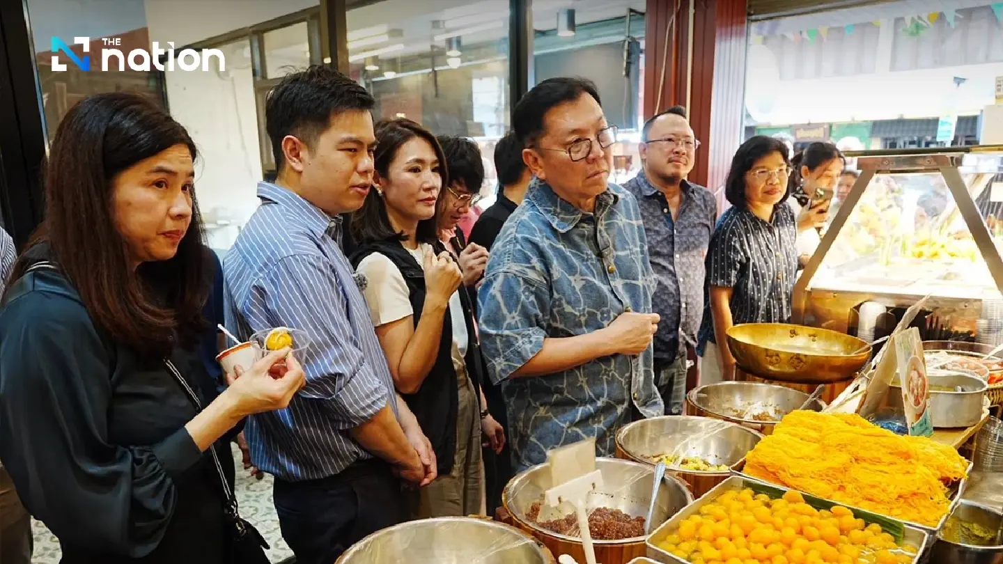 Commerce Minister pushes Banthat Thong as global street food landmark with urgent 4-point plan