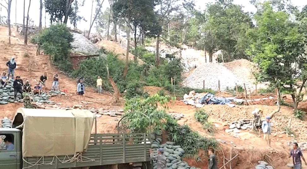 Xiengkhouang authorities crack down on Illegal gold mining