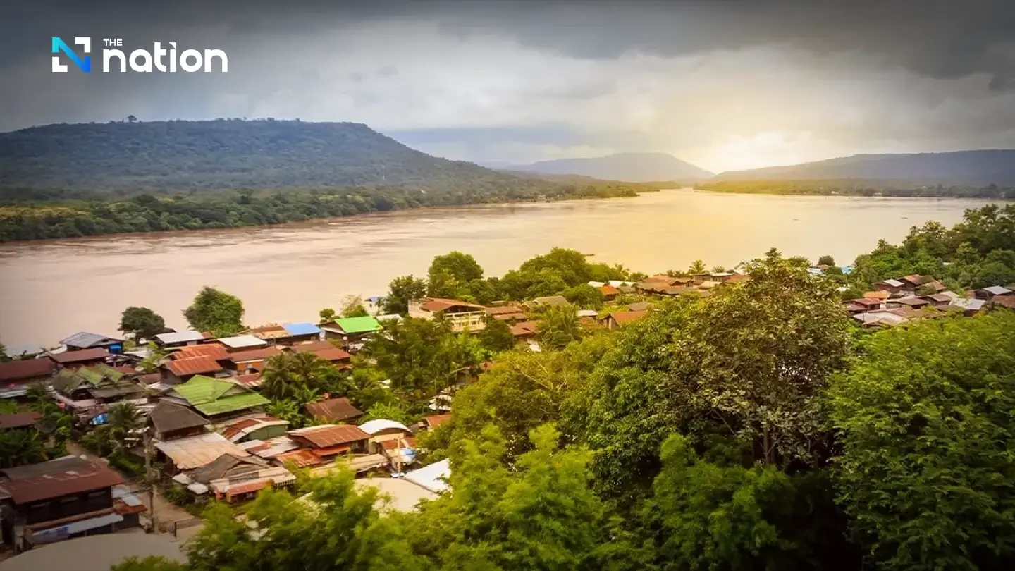 Mool River bursts banks, floods 9 communities in downtown Ubon Ratchathani Mool River bursts banks, floods 9 communities in downtown Ubon Ratchathani