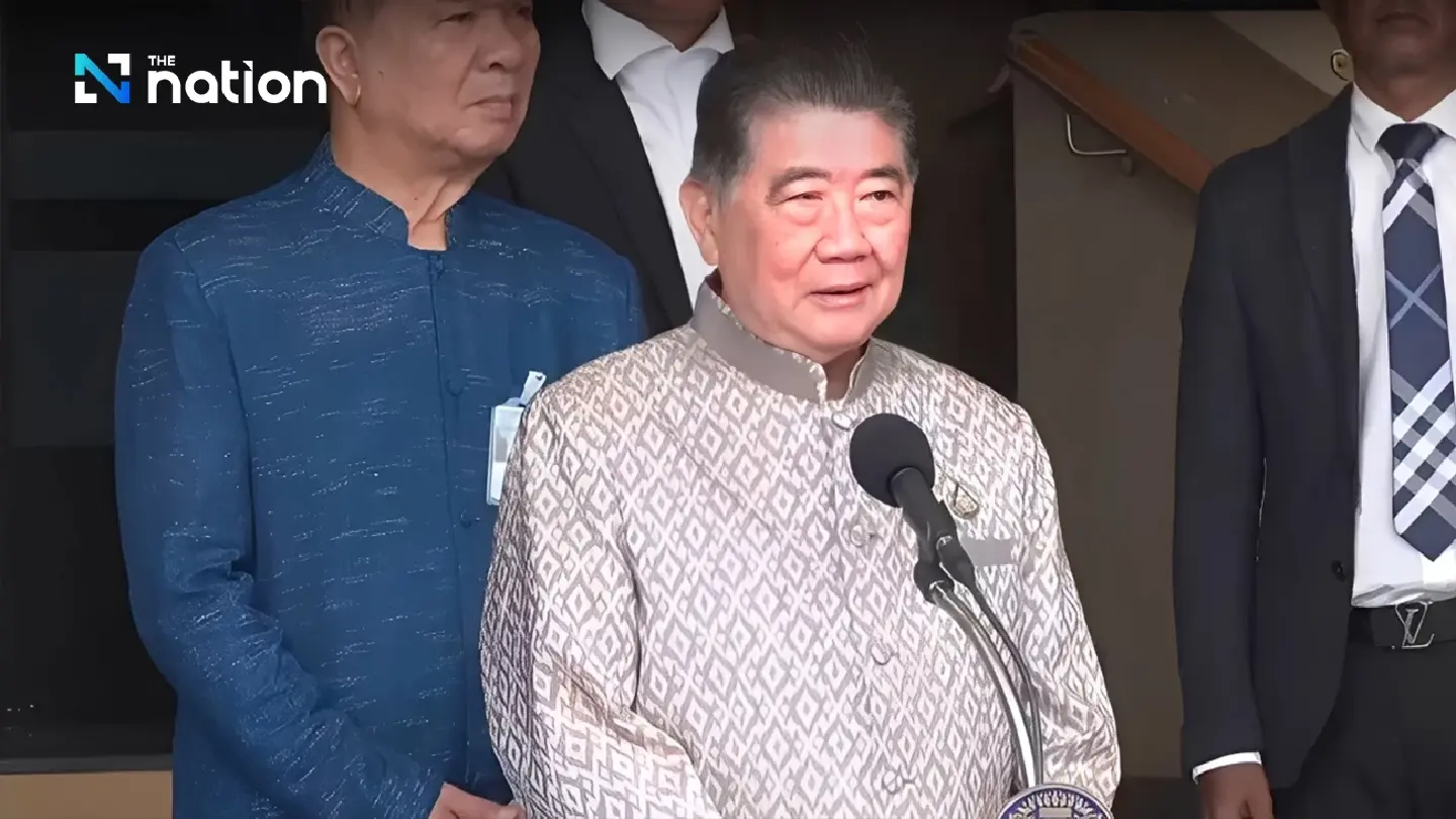 House dissolution depends on political situation, says Phumtham