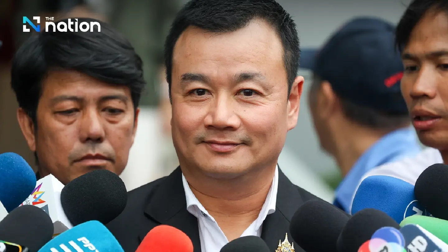 Sorawong: Phumtham waits for right moment to seek royal command to dissolve House Sorawong: Phumtham waits for right moment to seek royal command to dissolve House