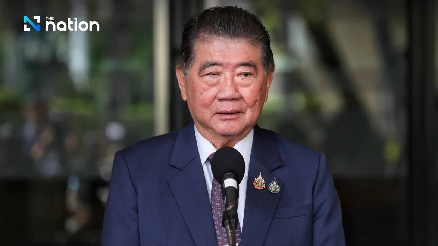 Acting PM Phumtham Gives No Comment as Privy Council Returns Dissolution Decree