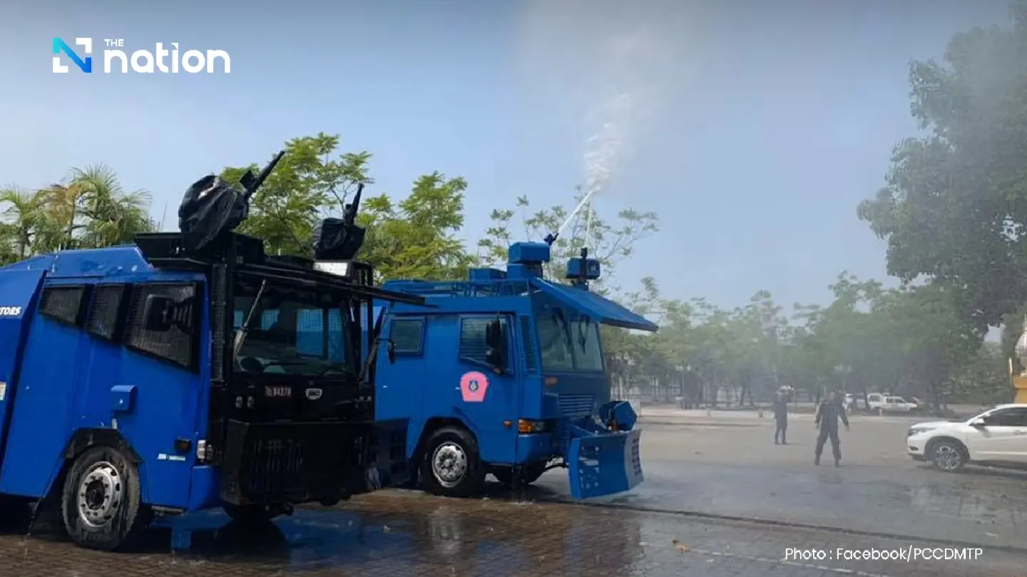 Thailand prepares 10 water cannon trucks to control protest at Ban Nong Ya Kaew