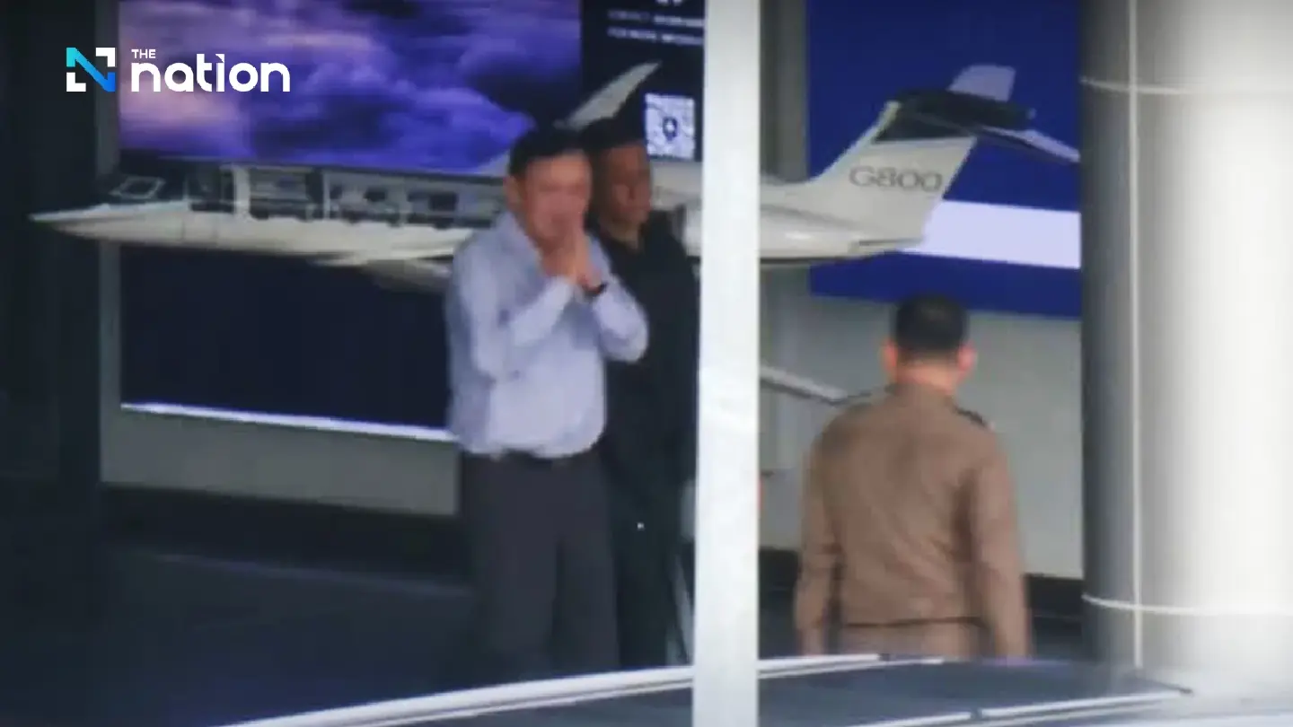Thaksin returns to Bangkok ahead of tomorrow’s ‘14th floor’ ruling Thaksin returns to Bangkok ahead of tomorrow’s ‘14th floor’ ruling