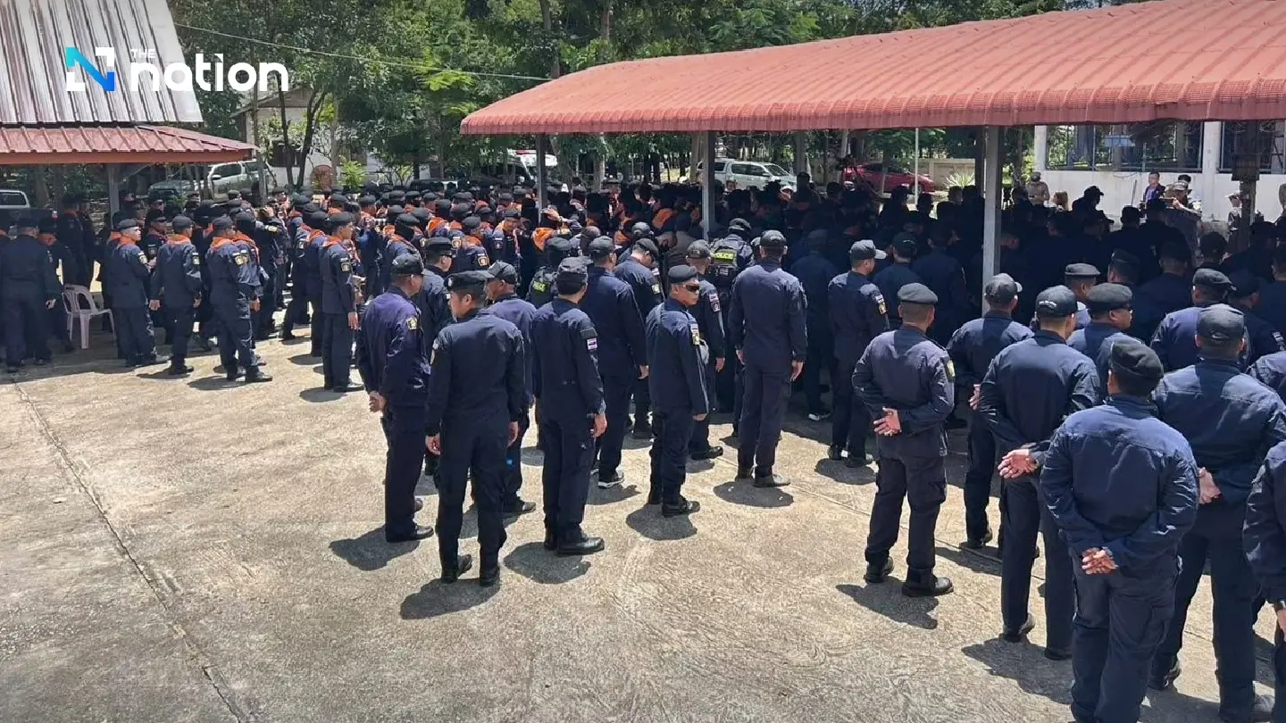 1,400 crowd-control police from five provinces deployed to Sa Kaeo border