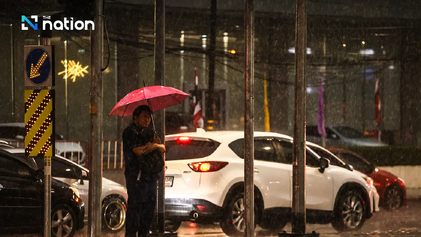 Weather warnings for heavy rain, high waves as monsoon continues to affect Thailand