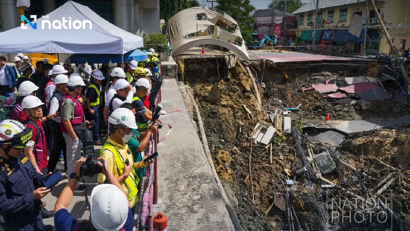 Bangkok Sinkhole Repair Halted After 1,500 Tonnes of Concrete Leak into Tunnel Bangkok Sinkhole Repair Halted After 1,500 Tonnes of Concrete Leak into Tunnel