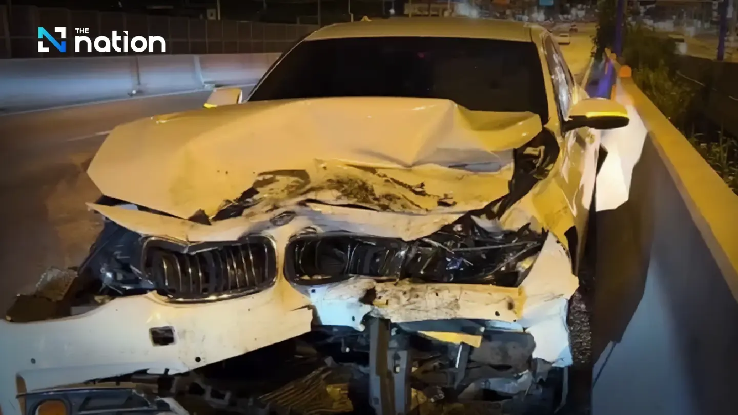 Drunk woman driving against traffic causes crashes involving over ten vehicles Drunk woman driving against traffic causes crashes involving over ten vehicles
