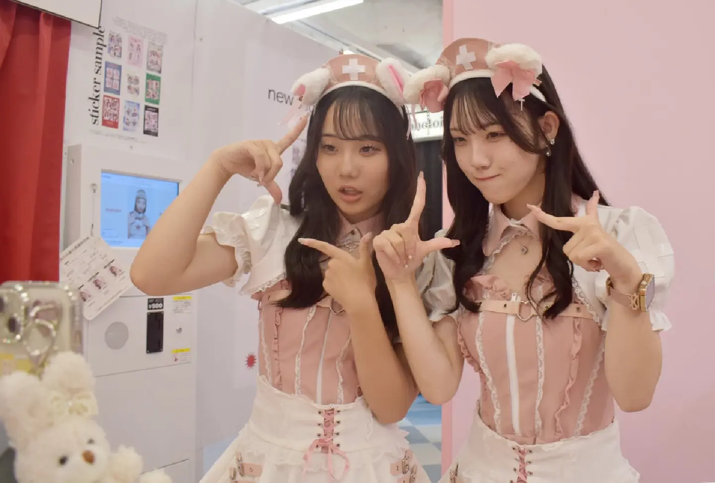 "Purikura" photo sticker machines evolving 30 years on