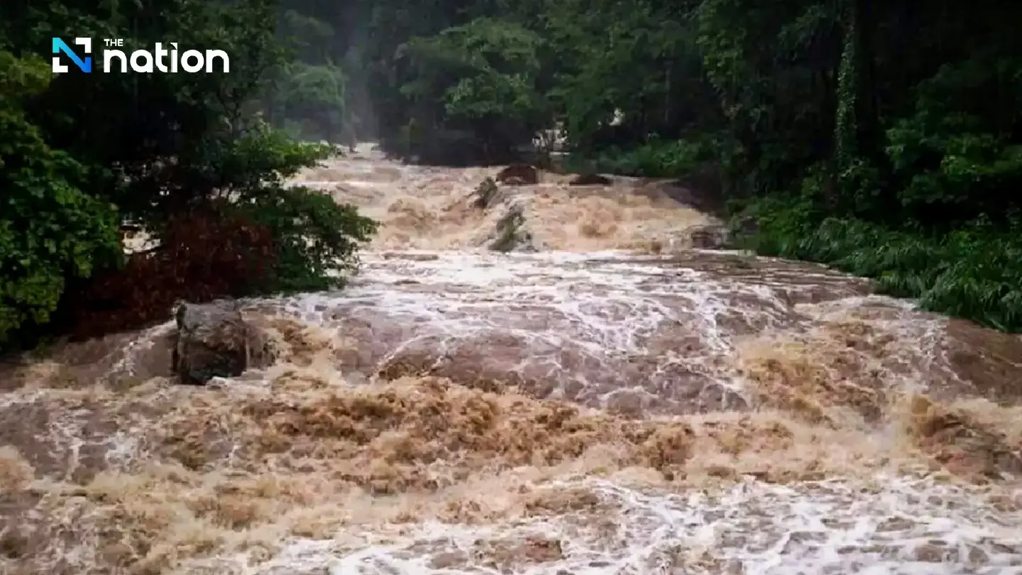 DDPM warns 14 southern provinces to prepare for flash floods from Oct 21-25 DDPM warns 14 southern provinces to prepare for flash floods from Oct 21-25