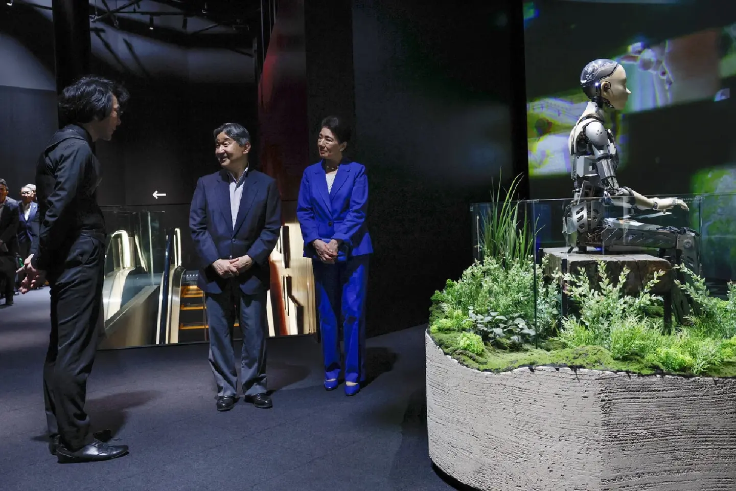 Japan's imperial couple revisit Osaka Expo