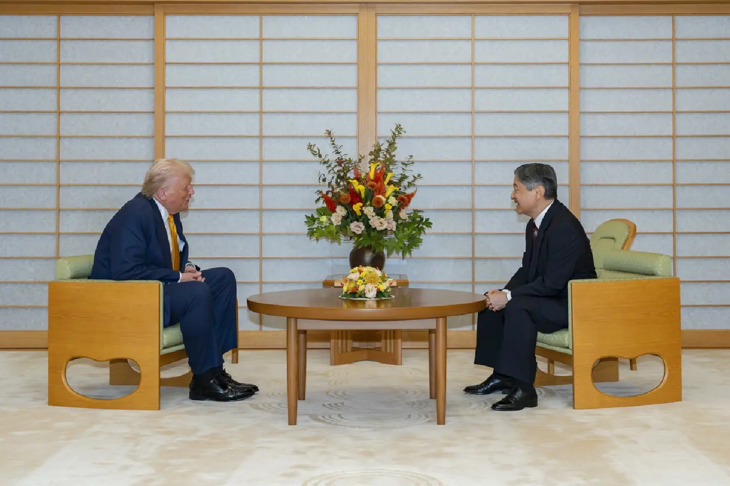 Japan's Emperor meets Trump at Imperial Palace