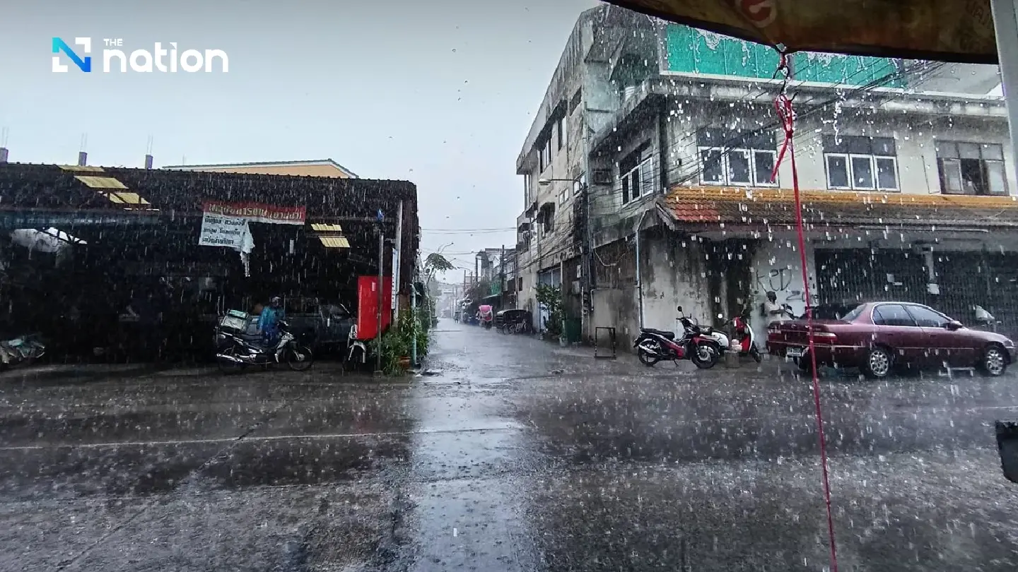 Monsoon Surge Triggers Heavy Rain Warnings Across Three Thai Regions Monsoon Surge Triggers Heavy Rain Warnings Across Three Thai Regions