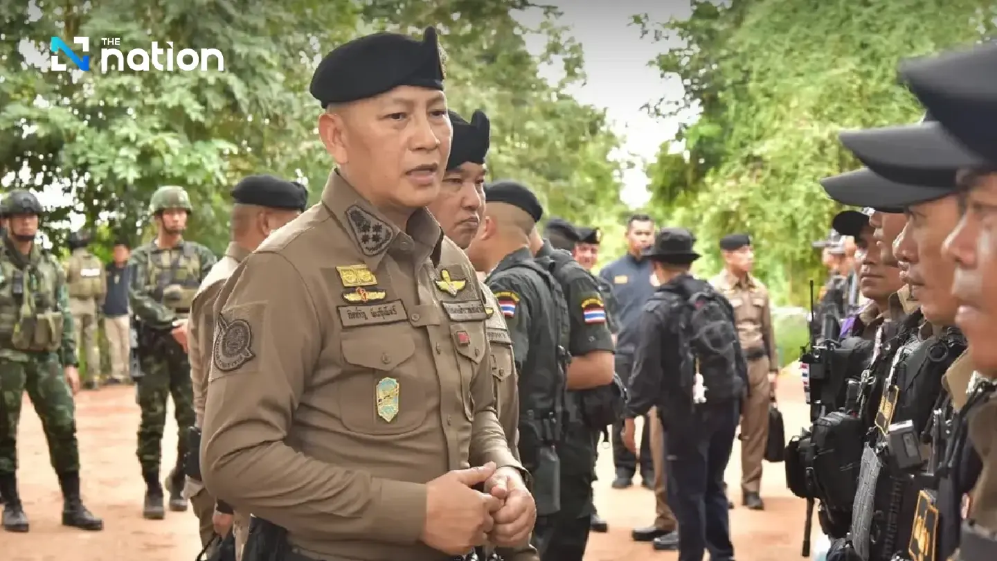 National police chief visits Sa Kaeo, vows support for border defence