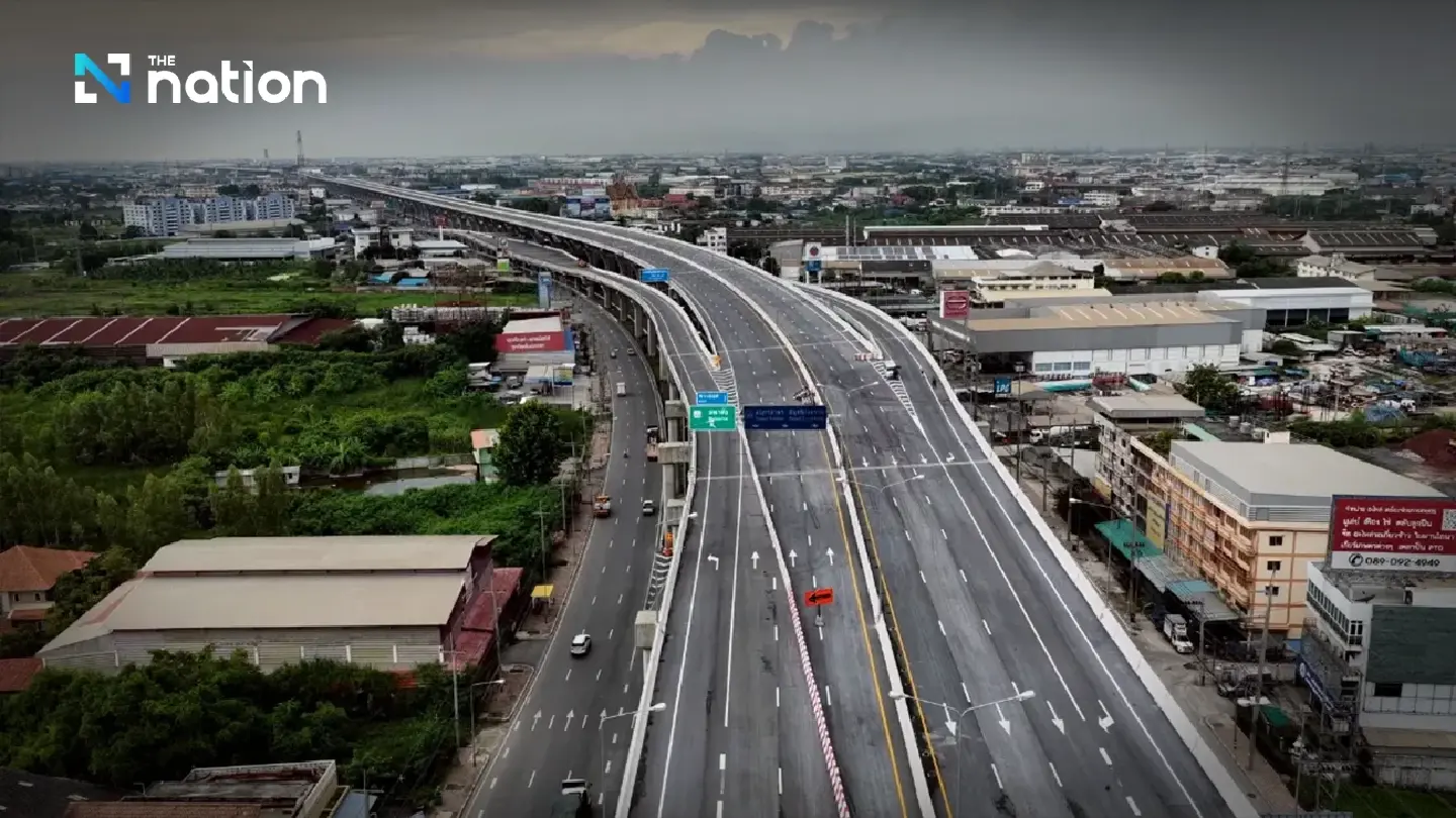 Motorway M82 opens for free trial run from Bang Khun Thian to Ekachai Oct 22 Motorway M82 opens for free trial run from Bang Khun Thian to Ekachai Oct 22