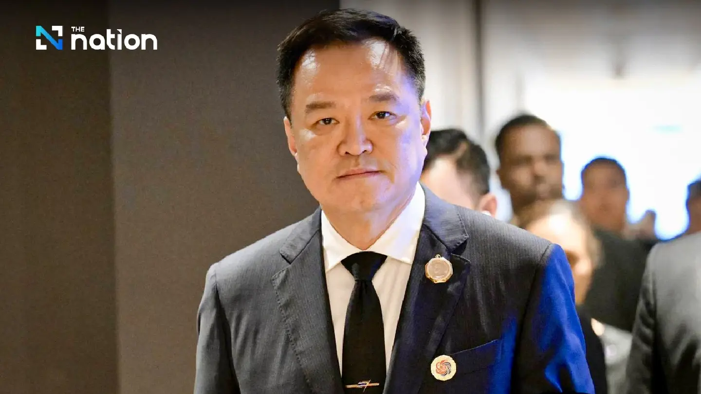 Anutin apologises for confusion over border remark, leaves border fence issue to military talks
