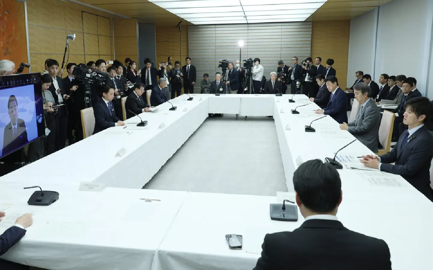 Japan to compile wild bear countermeasures by mid-Nov