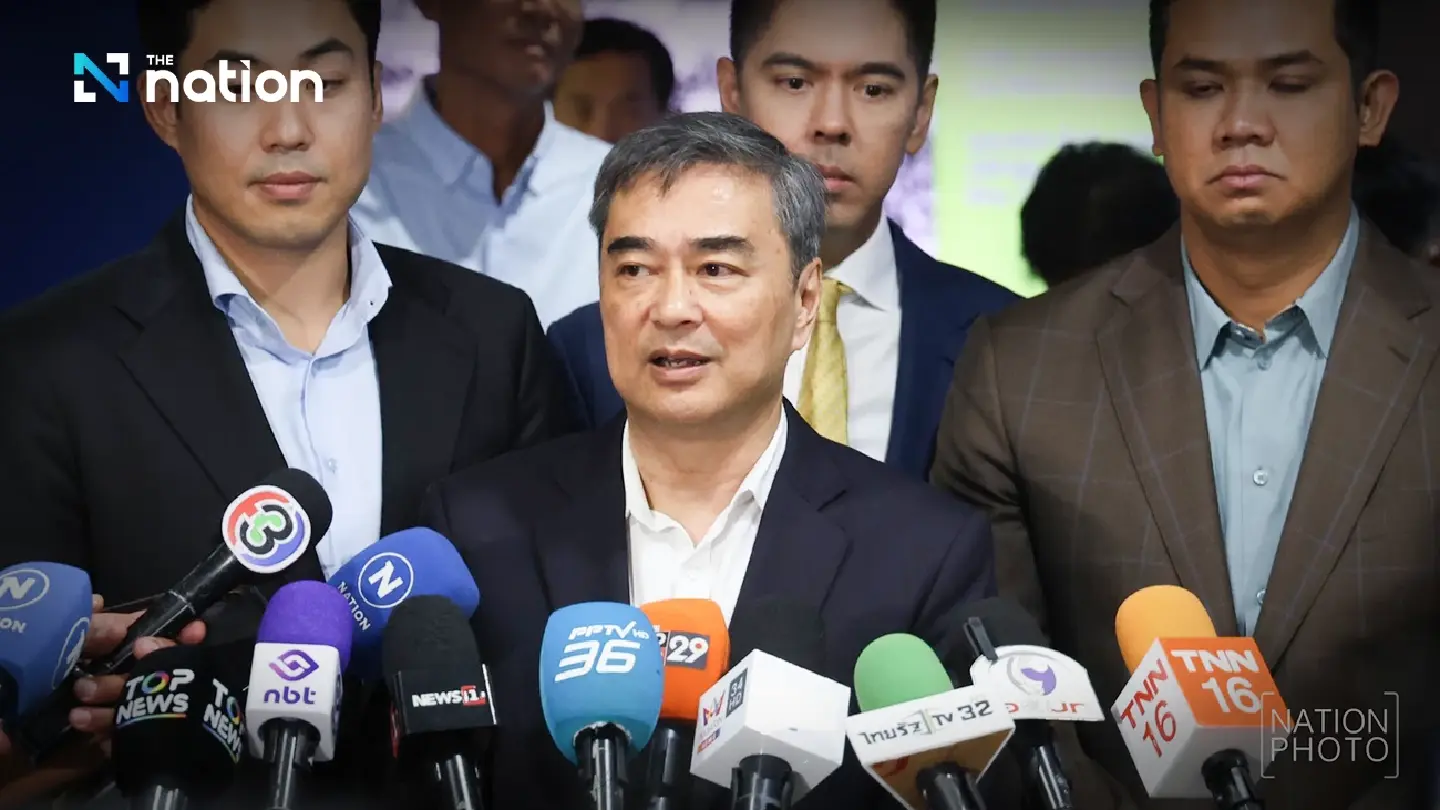 Abhisit vows to uphold gentlemanly politics, pledges clear ideology