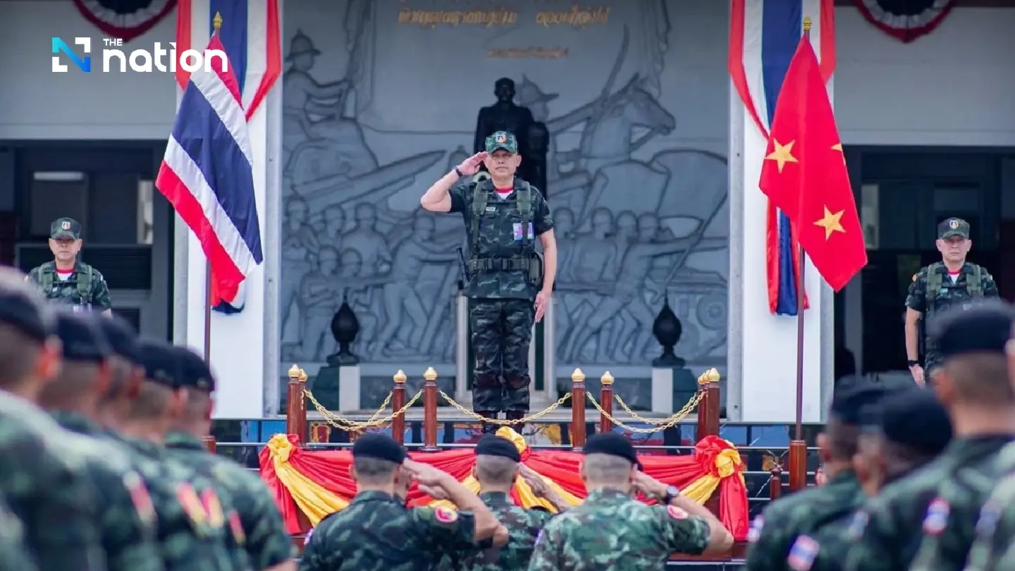 First Army Area chief deploys 800 troops to Deep South under Narathiwat Task Force First Army Area chief deploys 800 troops to Deep South under Narathiwat Task Force