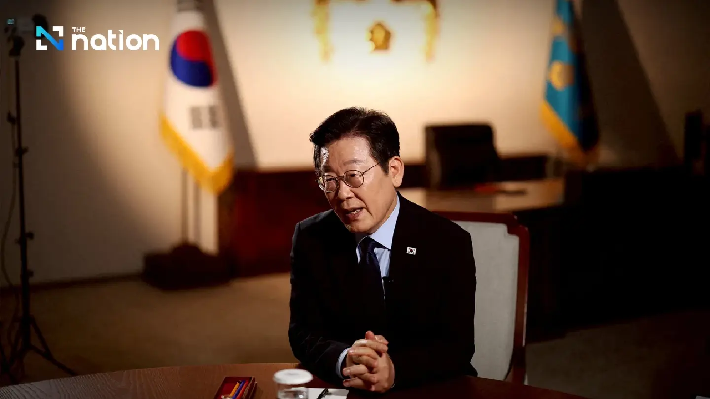 Lee urges swift return of abducted Koreans in Cambodia Lee urges swift return of abducted Koreans in Cambodia