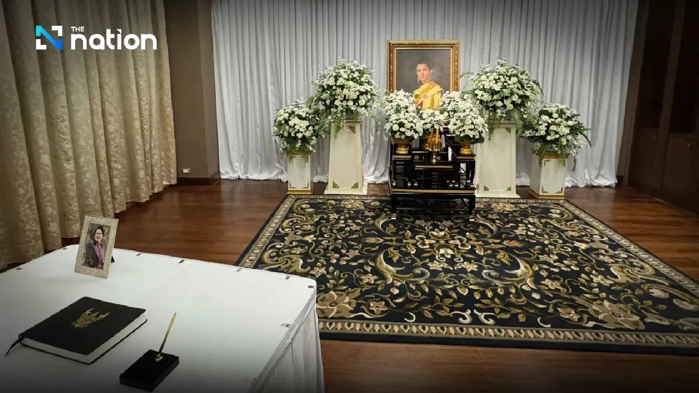 Thai embassies worldwide open condolence books for Queen Sirikit