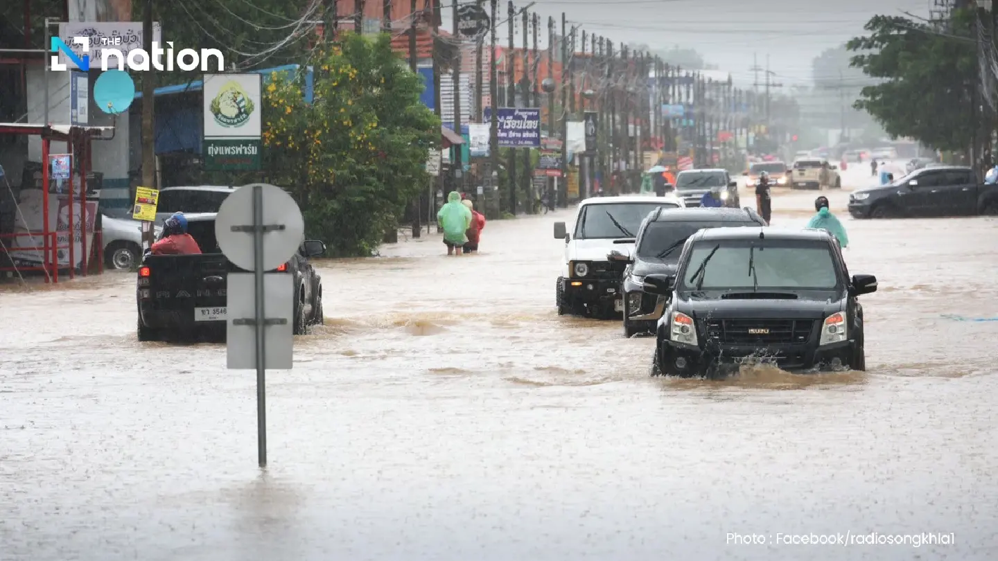 DDPM issues flood alerts for Narathiwat and Songkhla as heavy rain batters the South