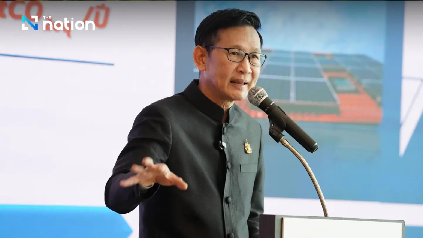 Energy minister orders PTT to ensure enough oil supply for flooded Songkhla