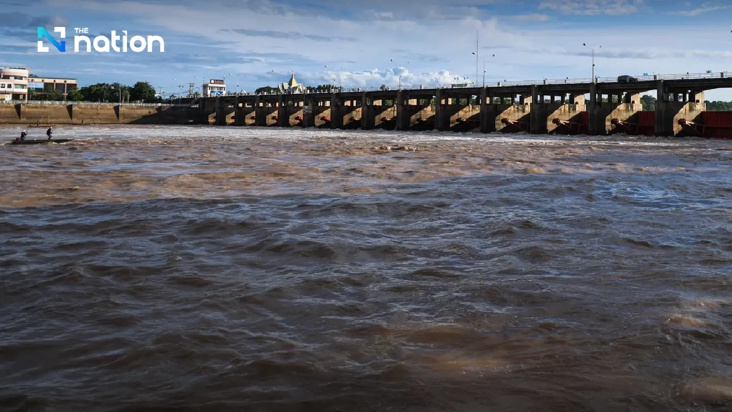 Chao Phraya water discharge slows, flood victims surge by over 15,000 in two days