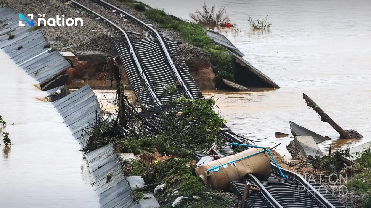Flash floods damage southern railway, SRT suspends services temporarily