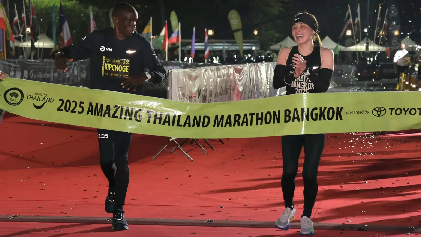 Queen Suthida Joins Eliud Kipchoge to Launch Bangkok Marathon