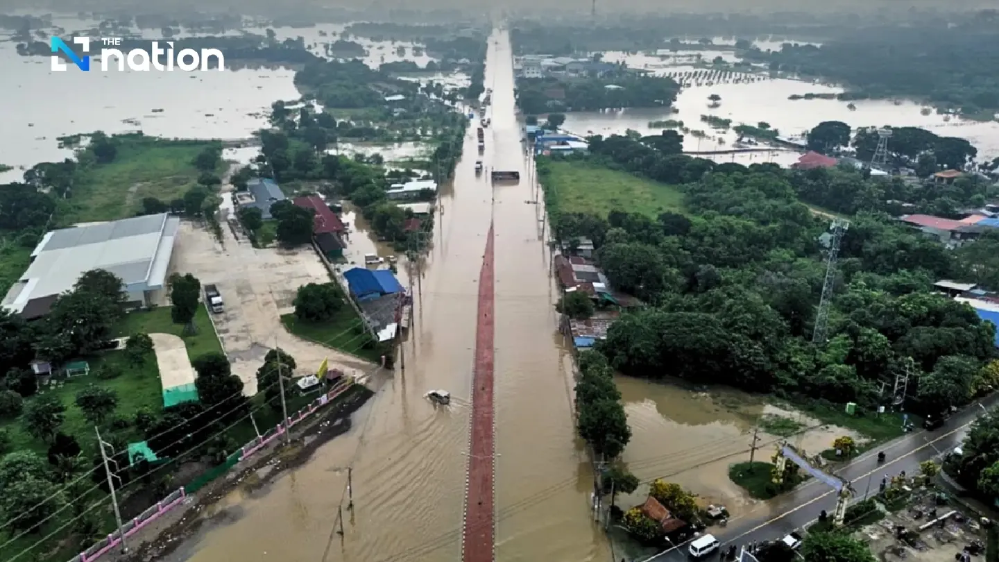 Pa Mok flooded again! Highway closed as Chao Phraya River overflows