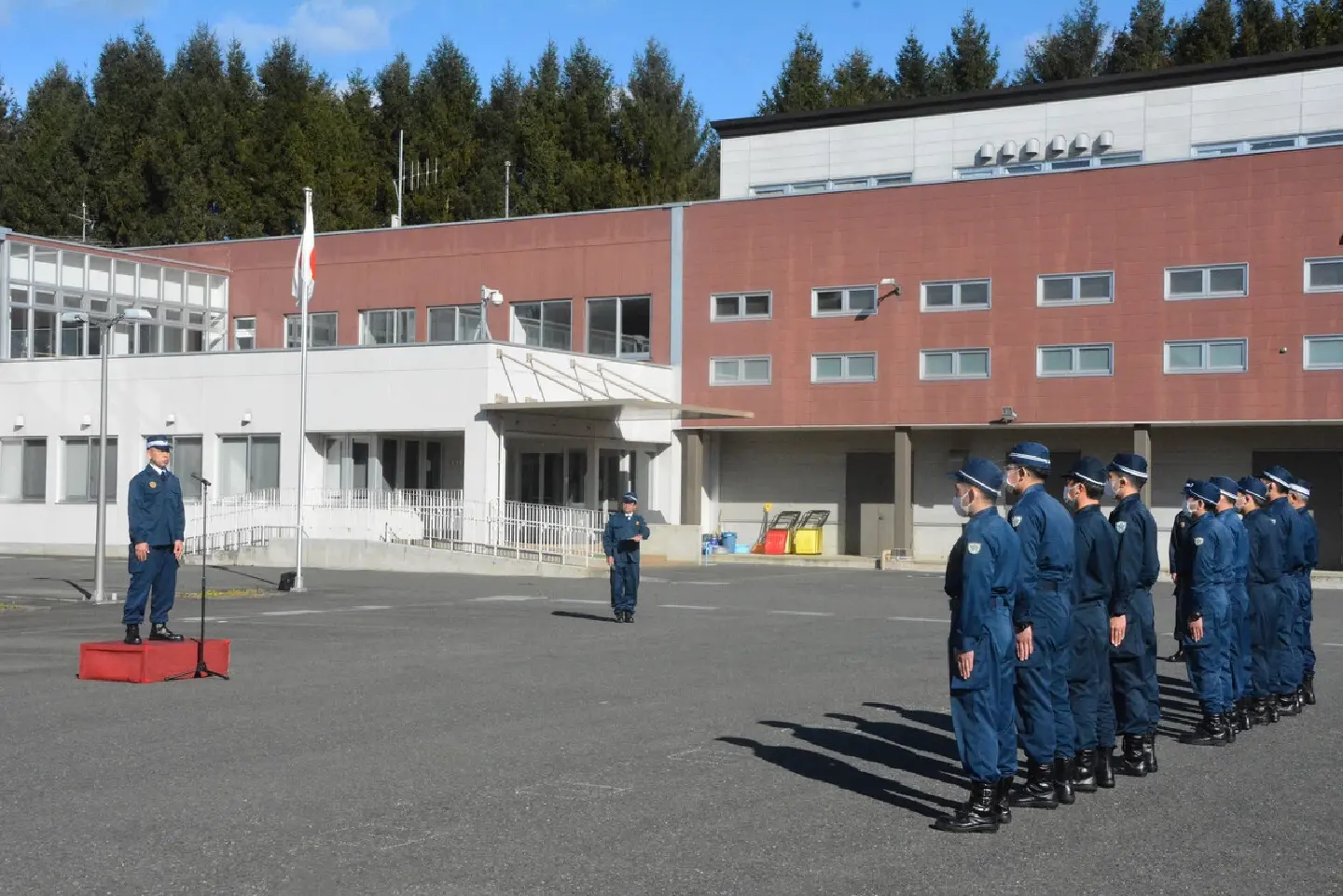 Japan police deploy officers to cull bears