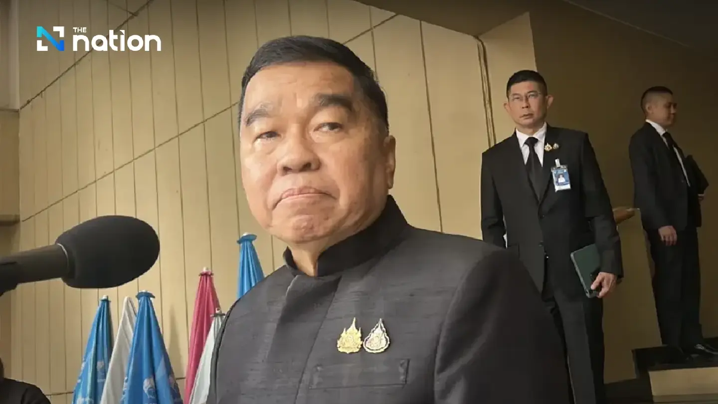 Thai Defence Minister Dismisses Hun Sen's Border Taunt, Vows Independent Demining Thai Defence Minister Dismisses Hun Sen's Border Taunt, Vows Independent Demining