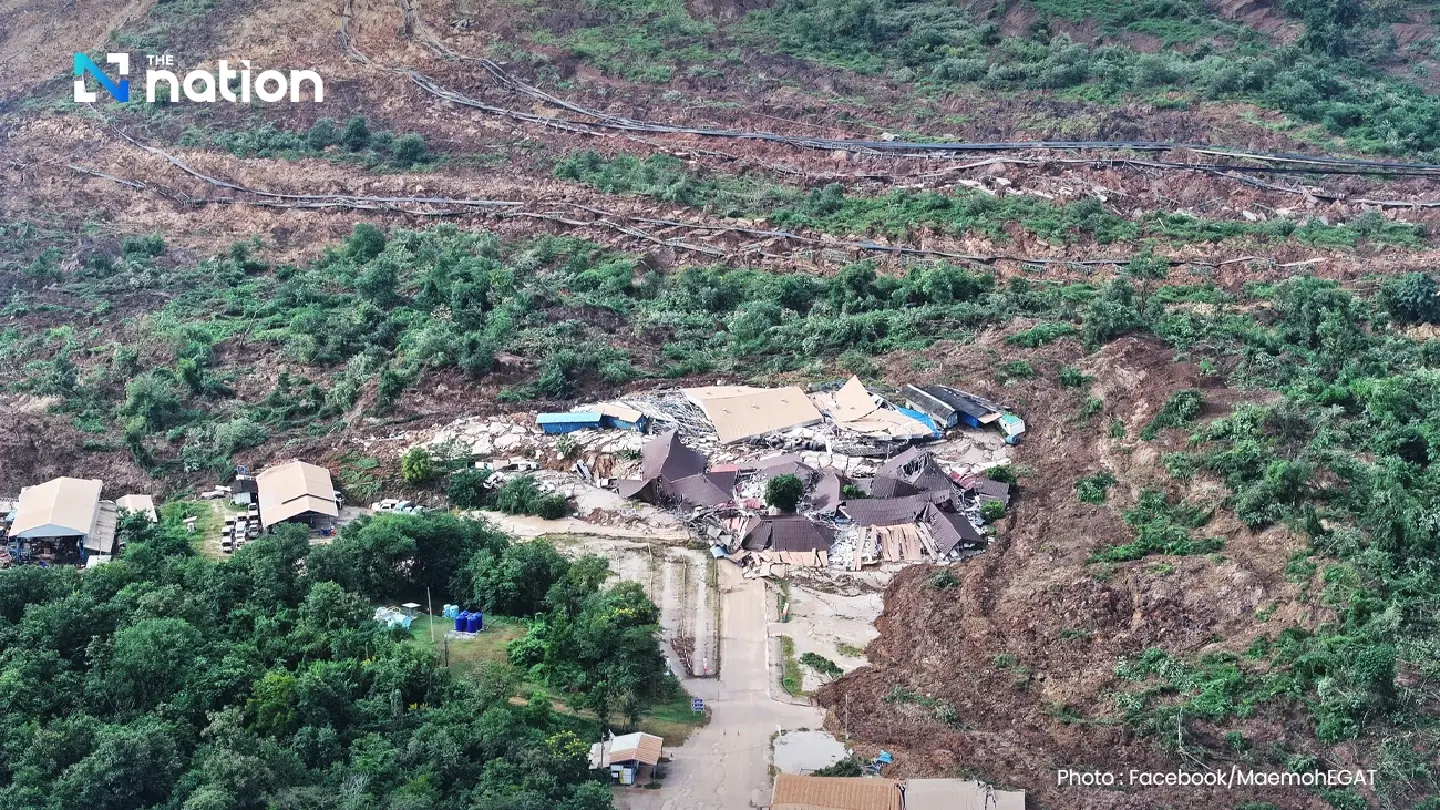 Massive landslide at Mae Moh mine causes over 100 million baht in damage