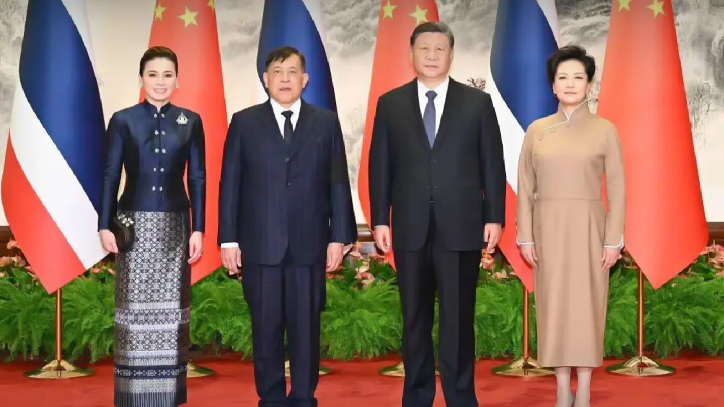 Xi Jinping grants audience to His Majesty the King, vows to deepen China–Thailand ties